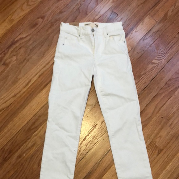 ✨White Garage jeans✨ - Picture 2 of 5